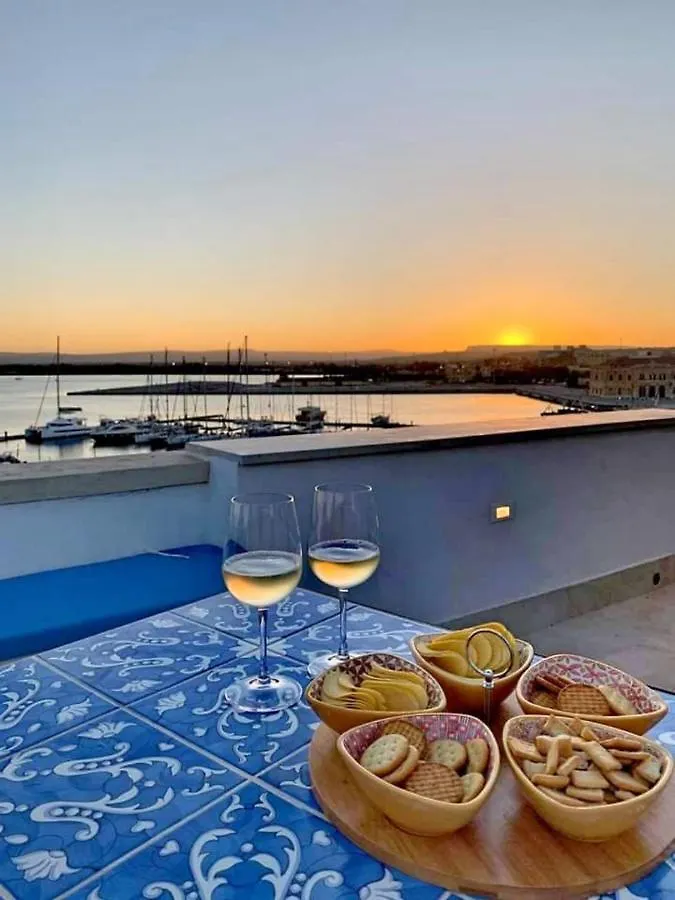 La Gorgone Ortigia Apartments Syracuse Italy